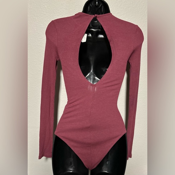 Forever 21 Mauve Ribbed Bodysuit - Picture 3 of 3